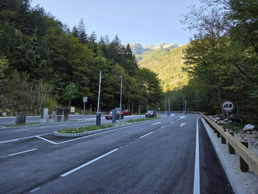 Barrièresysteem wordt vanaf 13 oktober twee weken getest op de Vršič-pas